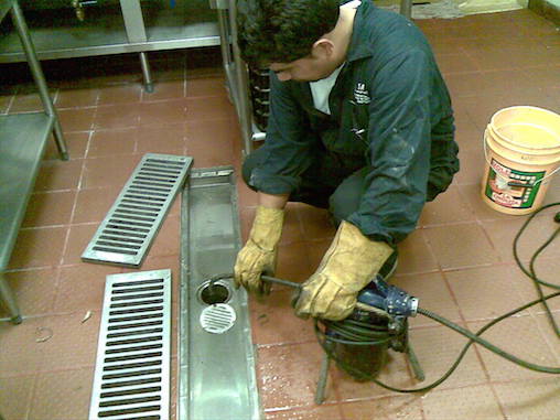 LIMPIEZA Y DESAZOLVE DE DRENAJES